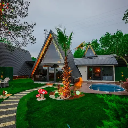 Pinelife Chalet